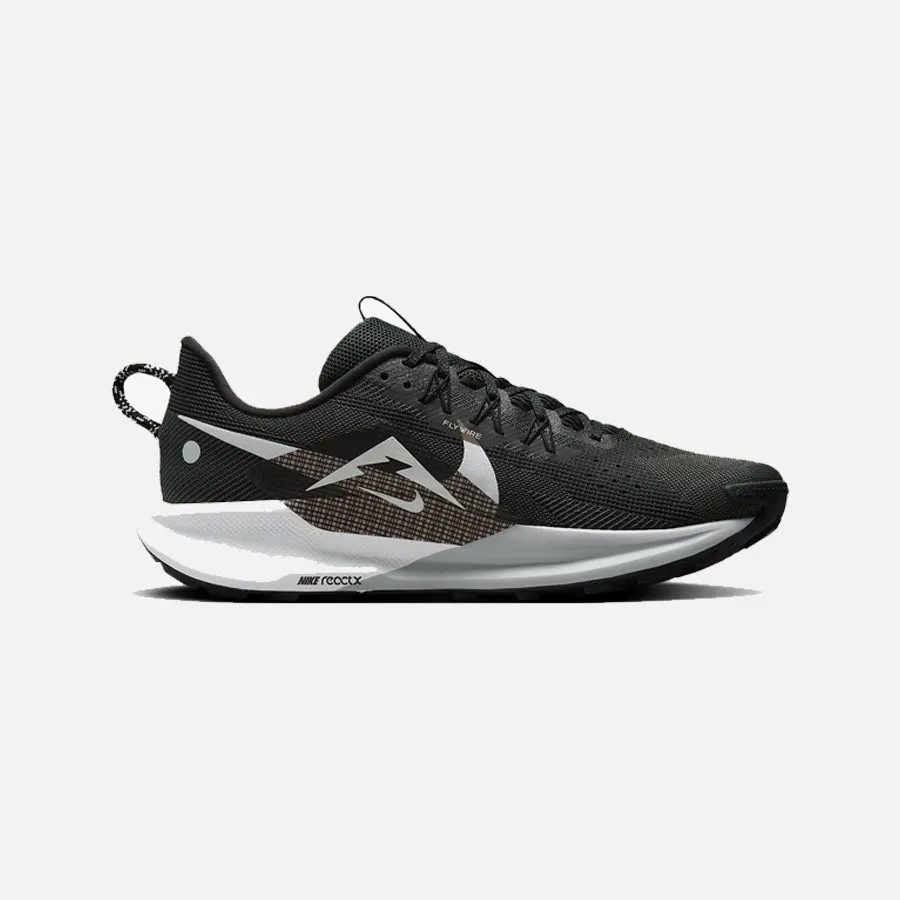 Men's  Nike Pegasus Trail 5 (Black/White)