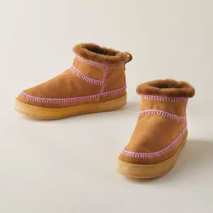 Nyuki Crochet Boots